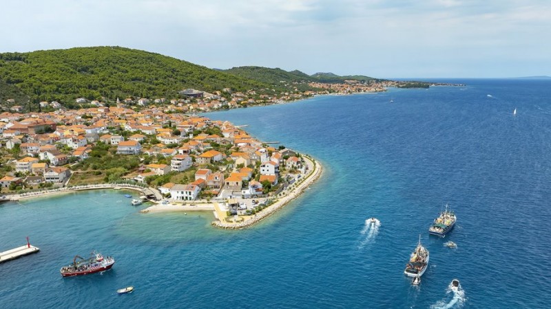 Ministarstvo zaštite okoliša i zelene tranzicije: Za zahvat uređenje obale u predjelu Brgačelj u Kalima nije potrebno provesti postupak procjene utjecaja na okoliš