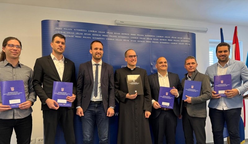 Dodijeljeni ugovori o financiranju iz Programa razvoja otoka u 2025. godini